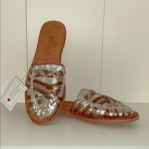 SBICCA- Baines Huarache Women's Flat Sandal Silver